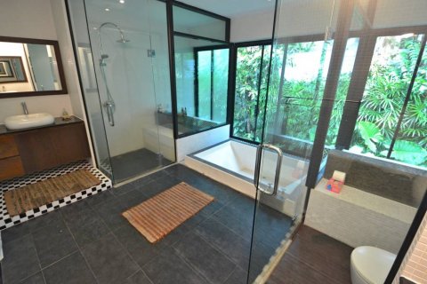 Villa in Bang Tao, Thailand 3 bedrooms № 99563 - photo 9