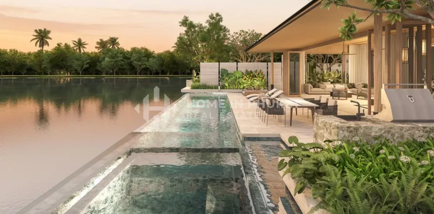 House in Phuket, Thailand 4 bedrooms № 130938