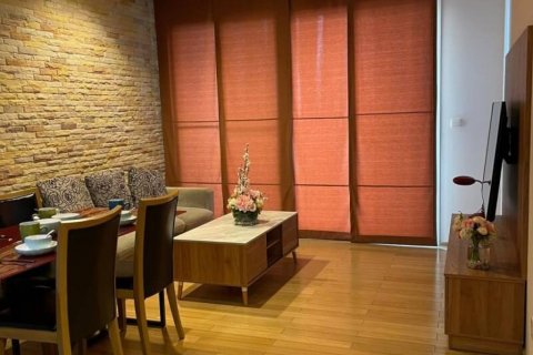 Кондоминиум с 2 спальнями в Пхракханонге, Бангкок, Таиланд № 85749 - фото 4