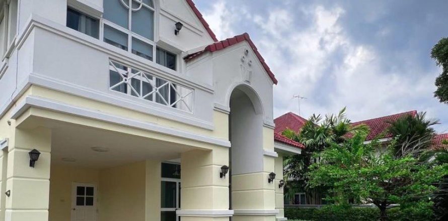 House in Suan Luang, Bangkok, Thailand 3 bedrooms № 132100