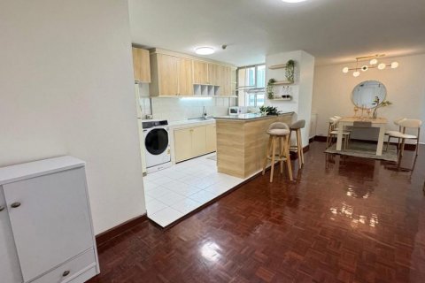 Квартира в Бангкоке, Таиланд с 2 спальнями  № 132099 - фото 2