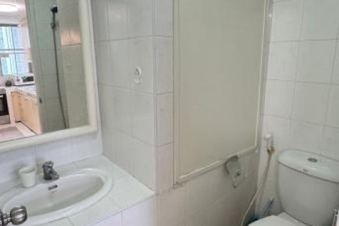 Квартира в Бангкоке, Таиланд с 2 спальнями  № 132099 - фото 17