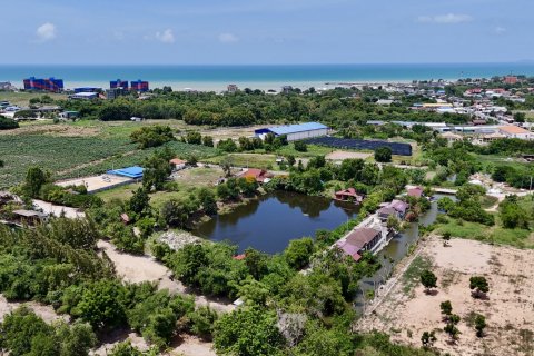 Land in Chonburi, Thailand № 132139 - photo 8