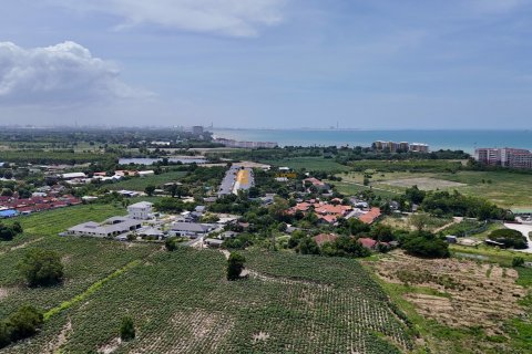 Land in Chonburi, Thailand № 132139 - photo 10