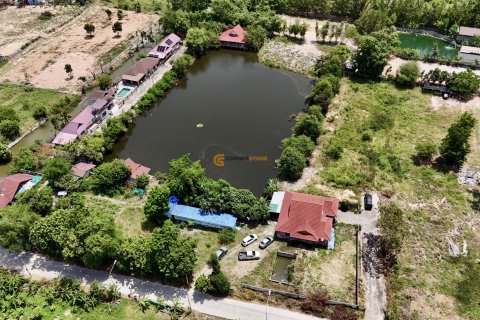 Land in Chonburi, Thailand № 132139 - photo 9