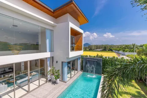 Villa in Phuket, Thailand 3 bedrooms № 107271 - photo 20