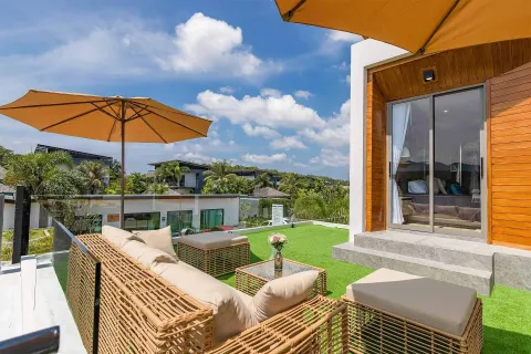 Villa in Phuket, Thailand 3 bedrooms № 107271 - photo 21