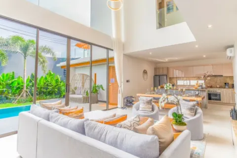 Villa in Phuket, Thailand 3 bedrooms № 107271 - photo 2