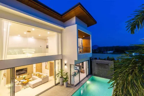 Villa in Phuket, Thailand 3 bedrooms № 107271 - photo 22