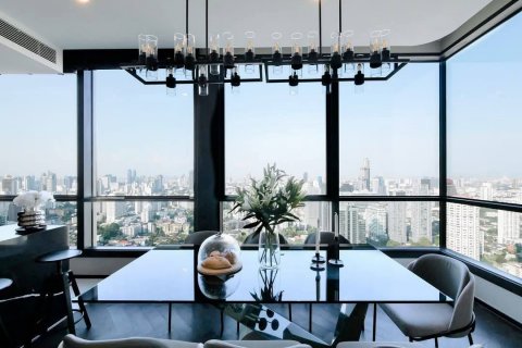 Condo in Khlong Toei, Bangkok, Thailand, 3 bedrooms  № 123961 - photo 15