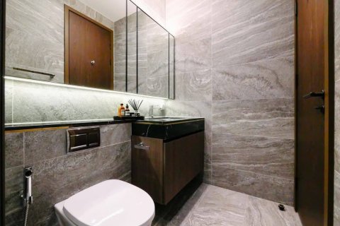 Condo in Khlong Toei, Bangkok, Thailand, 3 bedrooms  № 123961 - photo 3