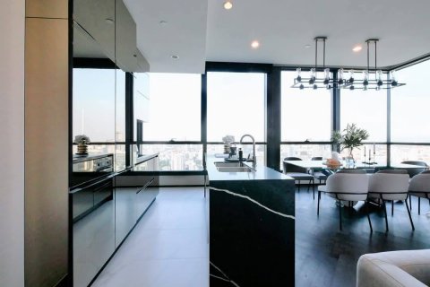 Condo in Khlong Toei, Bangkok, Thailand, 3 bedrooms  № 123961 - photo 7