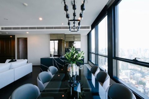 Condo in Khlong Toei, Bangkok, Thailand, 3 bedrooms  № 123961 - photo 24