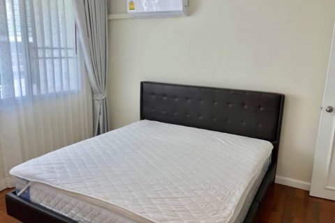 Condo à Watthana, Bangkok, Thaïlande, 4 chambres  № 123960 - photo 6