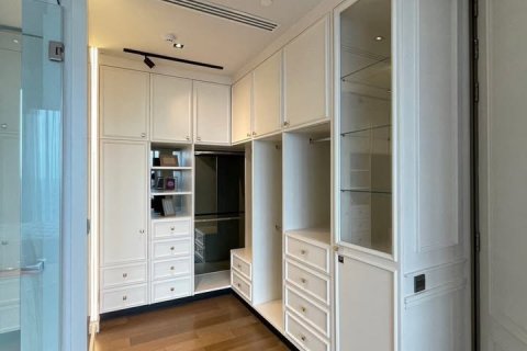 Condo in Khlong Toei, Bangkok, Thailand, 2 bedrooms  № 123964 - photo 6