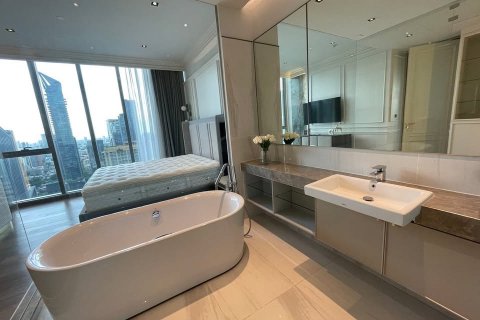 Condo in Khlong Toei, Bangkok, Thailand, 2 bedrooms  № 123964 - photo 8