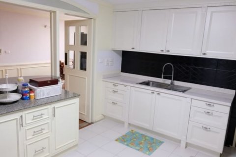 Кондоминиум с 3 спальнями в Клонг Тоэй, Бангкок, Таиланд № 123959 - фото 9