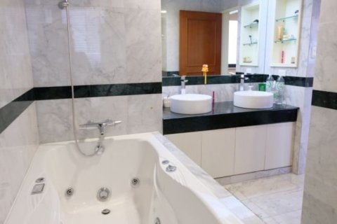 Кондоминиум с 3 спальнями в Клонг Тоэй, Бангкок, Таиланд № 123959 - фото 18