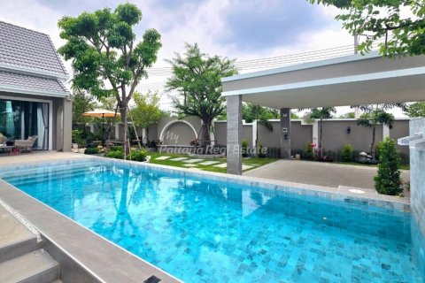 Maison à Bang Lamung, Thaïlande 3 chambres № 116303 - photo 1