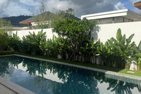 House in Bang Tao, Thailand 3 bedrooms № 125613 - photo 1