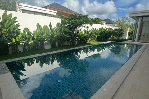 House in Bang Tao, Thailand 3 bedrooms № 125613 - photo 2