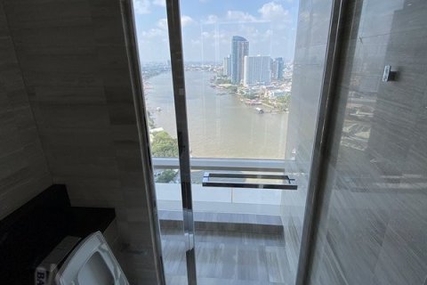 Condo in Sathon, Bangkok, Thailand, 2 bedrooms  № 123911 - photo 8