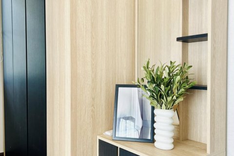 Condo in Samut Prakan, Thailand, 4 bedrooms  № 123913 - photo 3