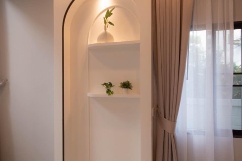 Condo in Samut Prakan, Thailand, 4 bedrooms  № 123913 - photo 11