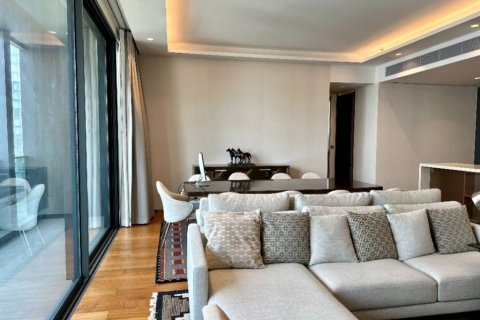 Кондоминиум с 2 спальнями в Бангкоке, Таиланд № 132982 - фото 4