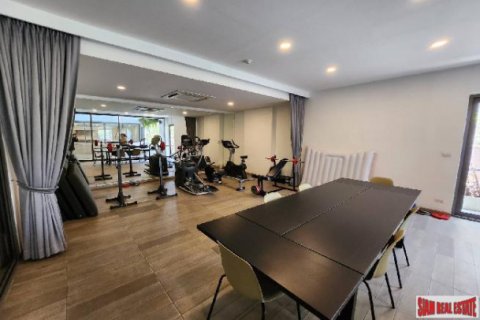 Квартира в Бангкоке, Таиланд с 2 спальнями  № 125656 - фото 27