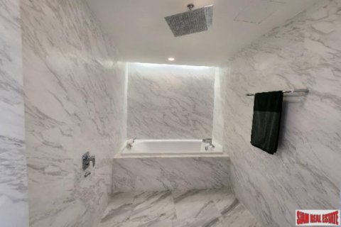 Квартира в Бангкоке, Таиланд с 2 спальнями № 125655 - фото 17