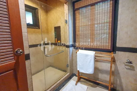 House on Nai Harn Beach, Thailand 4 bedrooms № 131267 - photo 24