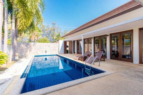 Дом в Прачуапкхирикхане, Таиланд с 6 спальнями  № 99699 - фото 8