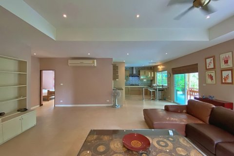 House in Hua Hin, Thailand 3 bedrooms № 125158 - photo 9