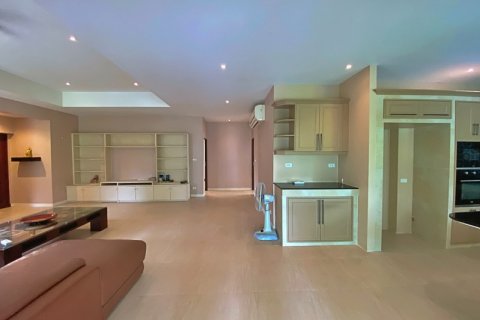 House in Hua Hin, Thailand 3 bedrooms № 125158 - photo 5