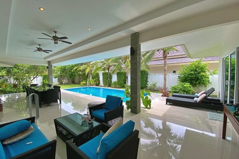 House in Hua Hin, Thailand 3 bedrooms № 125160 - photo 7