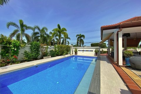 House in Hua Hin, Thailand 4 bedrooms № 125161 - photo 5