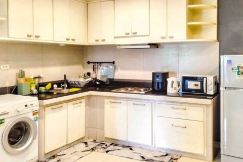 Кондоминиум с 2 спальнями в Бангкоке, Таиланд № 132808 - фото 5