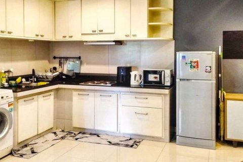 Кондоминиум с 2 спальнями в Бангкоке, Таиланд № 132808 - фото 7