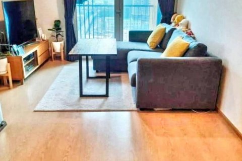 Кондоминиум с 2 спальнями в Суан Луанге, Бангкок, Таиланд № 132810 - фото 1