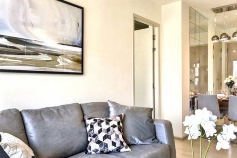 Кондоминиум с 2 спальнями в Бангкапи, Бангкок, Таиланд № 132811 - фото 9