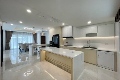 Villa à Bang Tao, Thaïlande 4 chambres № 132809 - photo 10