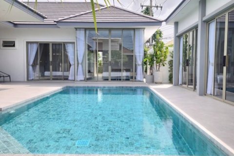 Вилла в Хуа Хине, Таиланд с 4 спальнями  № 132807 - фото 3