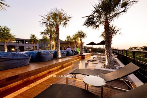 Condo in Kamala, Thailand, 1 bedroom  № 124235 - photo 5