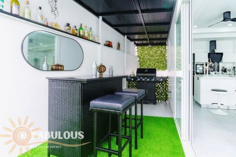 Вилла в Раваи, Таиланд с 5 спальнями  № 124234 - фото 3