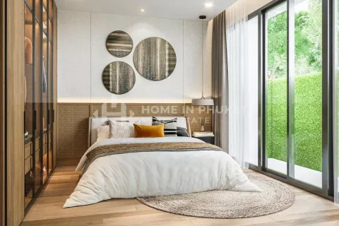 House in Bang Tao, Thailand 3 bedrooms № 131629 - photo 11