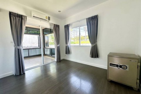 Maison à Ko Kaeo, Thaïlande 4 chambres № 86860 - photo 9