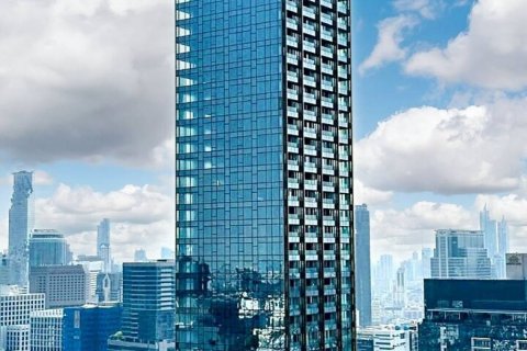 Condo in Bangkok, Thailand, 2 bedrooms  № 106792 - photo 2