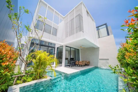 Maison à Chalong, Thaïlande 4 chambres № 84850