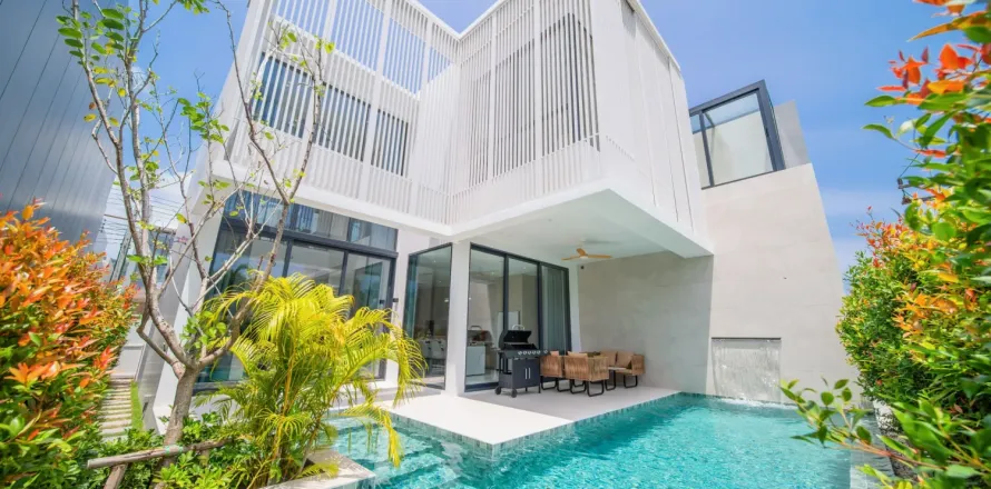Maison à Chalong, Thaïlande 4 chambres № 84850